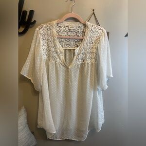 Avenue Cream Lace Detail Blouse